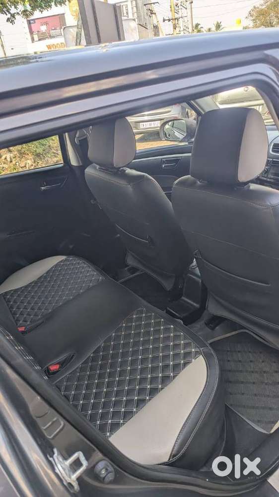 Maruti Suzuki Swift Vxi Optional, 2016, Petrol