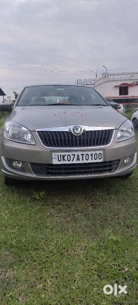 Skoda Rapid 1.6 Ambition 2012