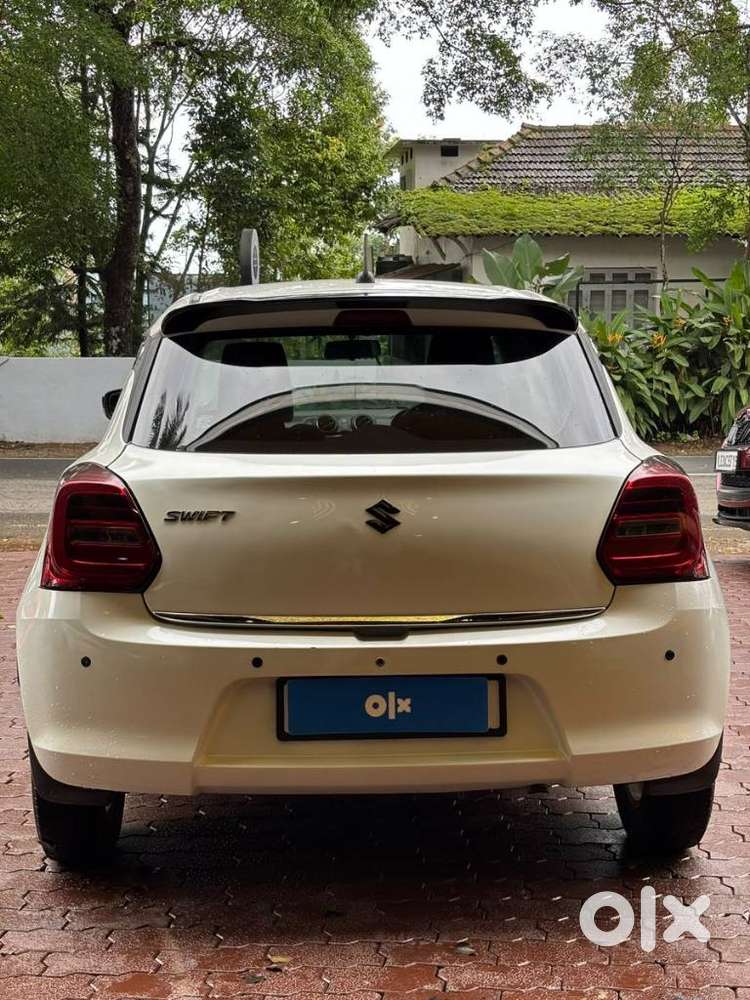 Maruti Suzuki Swift Vxi + Manual, 2019, Petrol