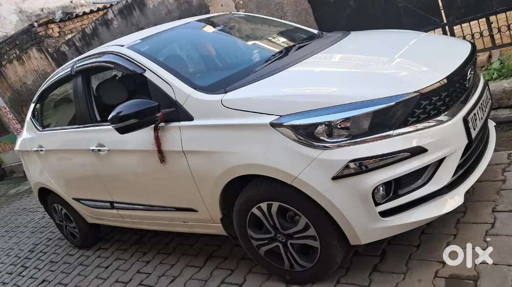 Tata Tigor Xz  Twin Cng Cylinder