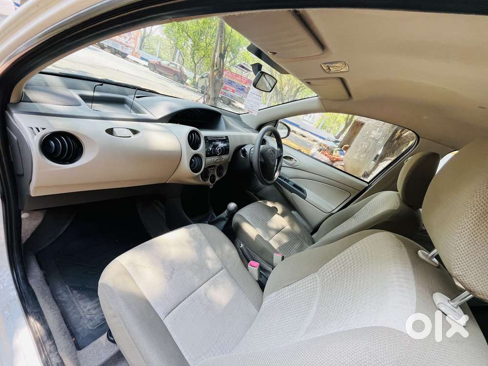 Toyota Etios, 2014, Petrol