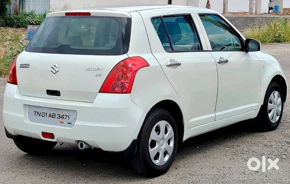 Maruti Suzuki Swift Vxi + Manual, 2006, Petrol