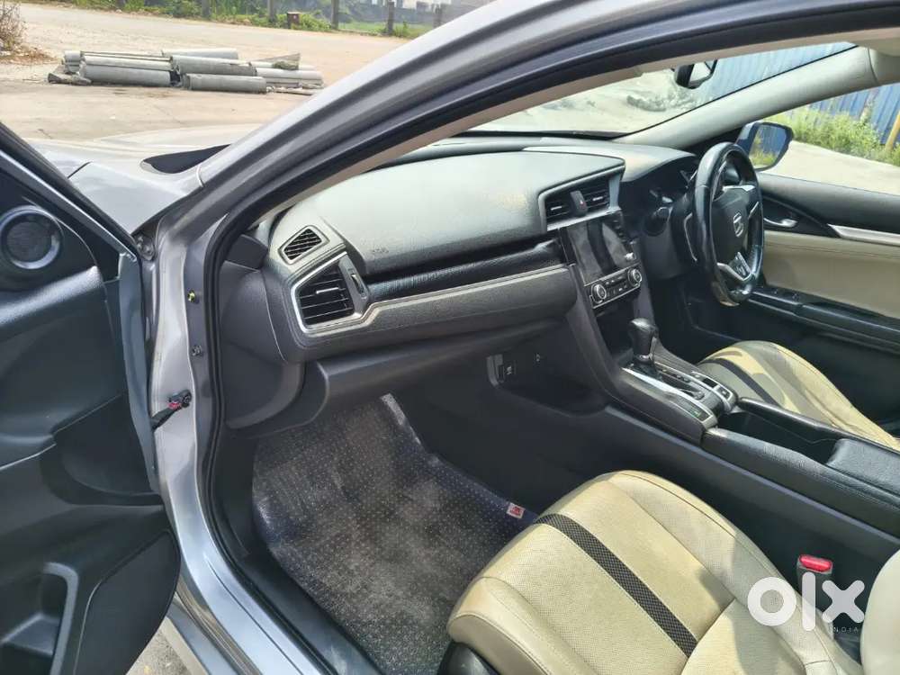 Honda Civic  2019  Petrol 86000 Km Driven