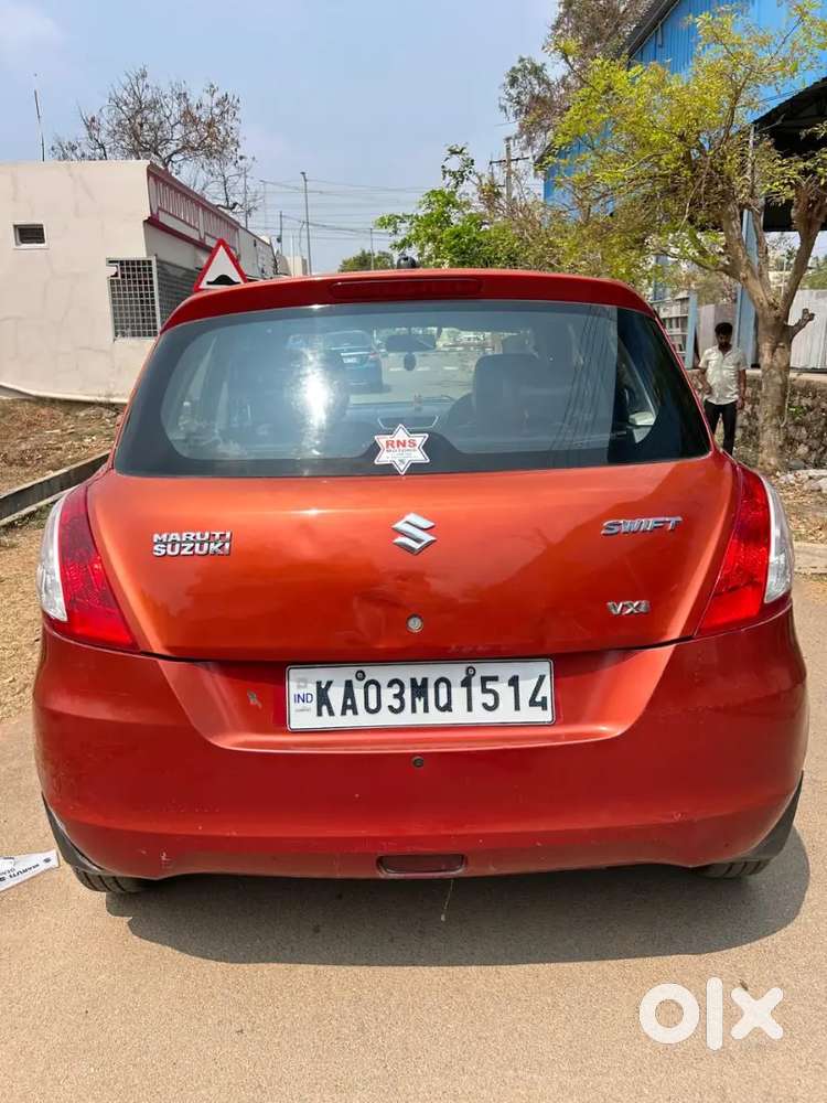 Maruti Suzuki Swift 2012 Petrol 110000 Km Driven