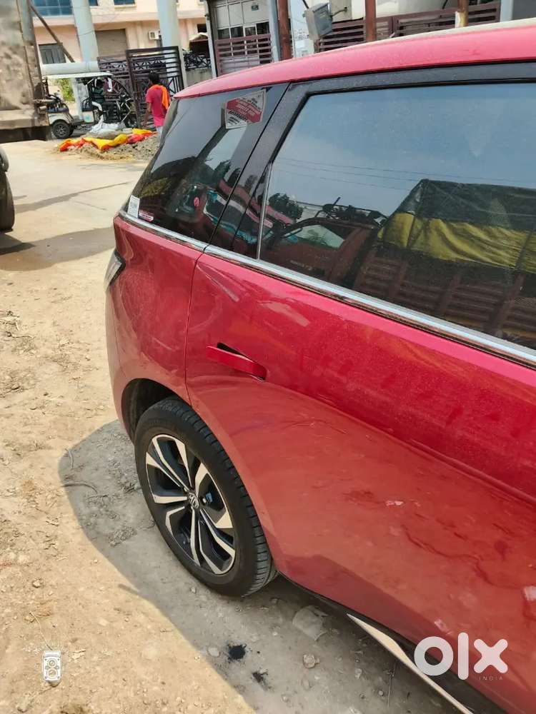 Mg Windsor Ev Essence Pro 2025