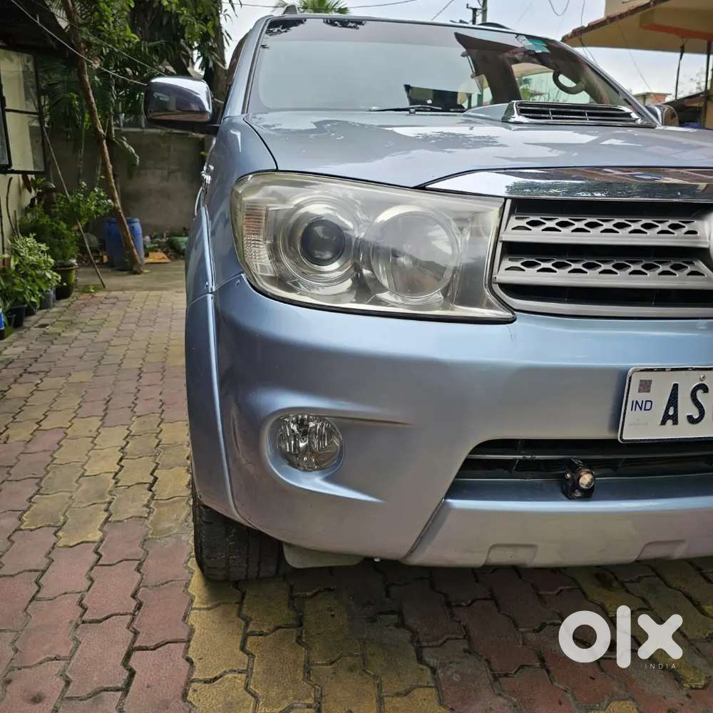 Toyota Fortuner 2009 Diesel Manual