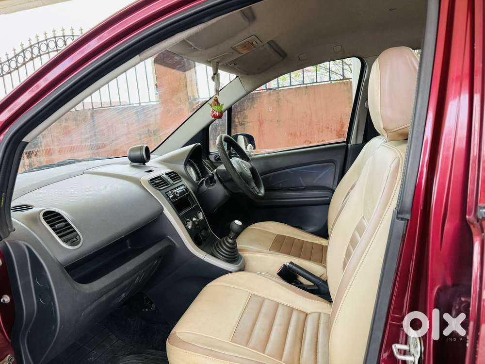 Maruti Suzuki Ritz Vxi, 2011, Petrol