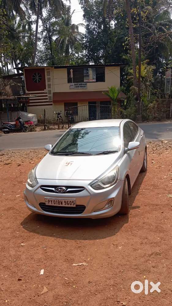 Hyundai Verna 2012