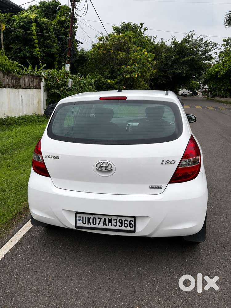 Hyundai I20 2011 Petrol Well Maintained