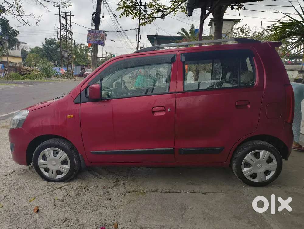 Manuti Suzuki Wagonr Vxi Amt 2018 Tax Paid Upto 2028 For Sale.