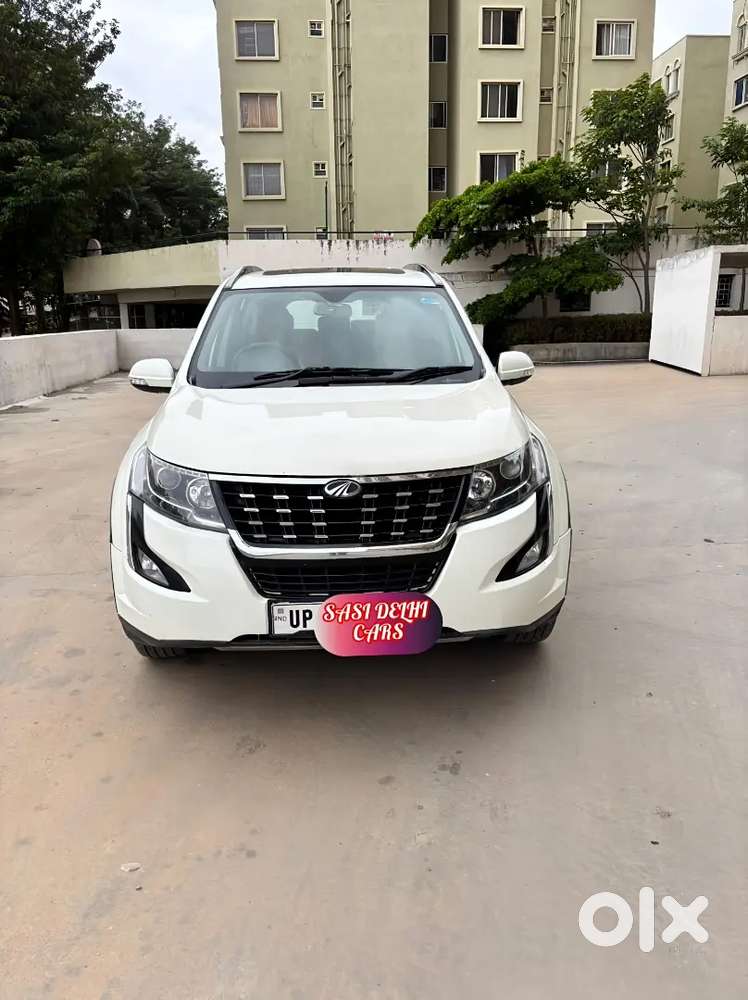 Mahindra Xuv500 W11 At Topend Sunroof 2018 Model Single Owner