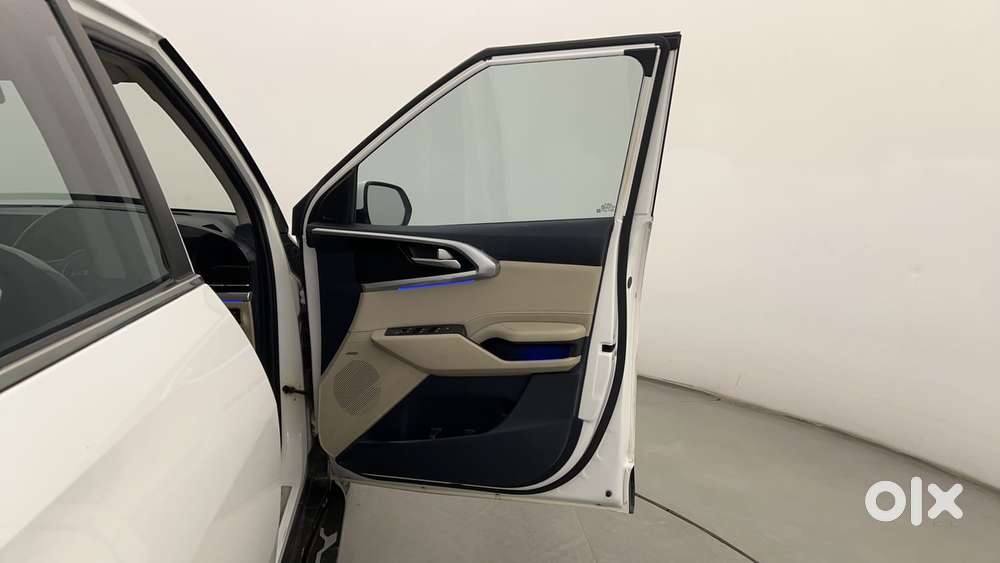 Kia Carens 1.5 Luxury Plus Diesel At 7 Str, 2022, Diesel