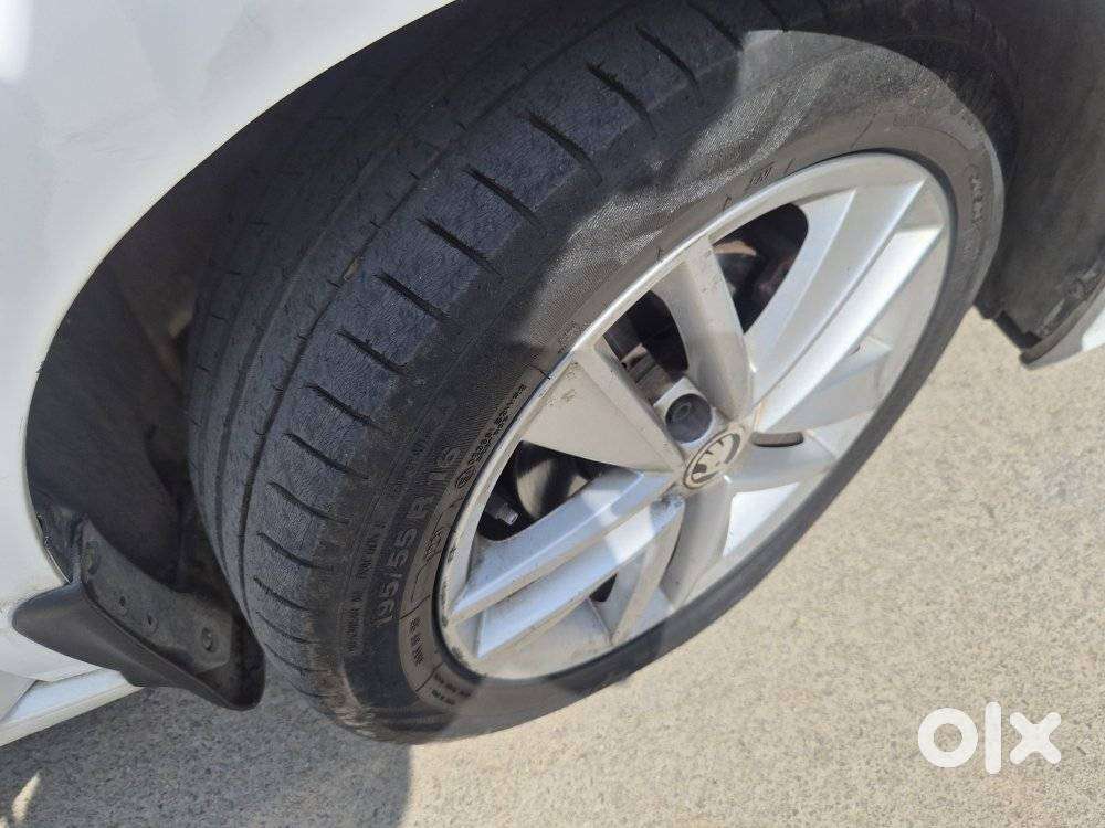Skoda Rapid [ ] 1.5 Style Plus Tdi At, 2018, Diesel