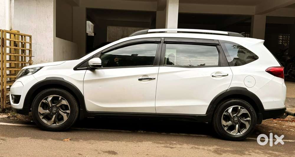 Honda Br-v 1.5 S I-vtec Mt, 2018, Petrol