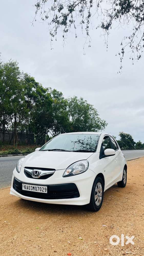Honda Brio Petrol S 2012