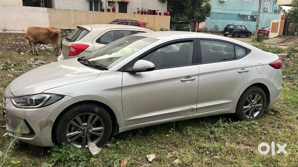 Hyundai Elantra 2016 Petrol