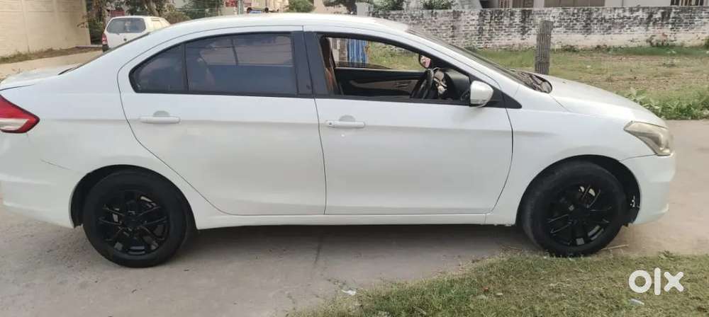 Maruti Suzuki Ciaz 2014 Diesel 158238 Km Driven