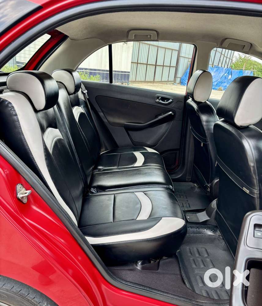 Tata Bolt Revotron Xt, 2015, Petrol