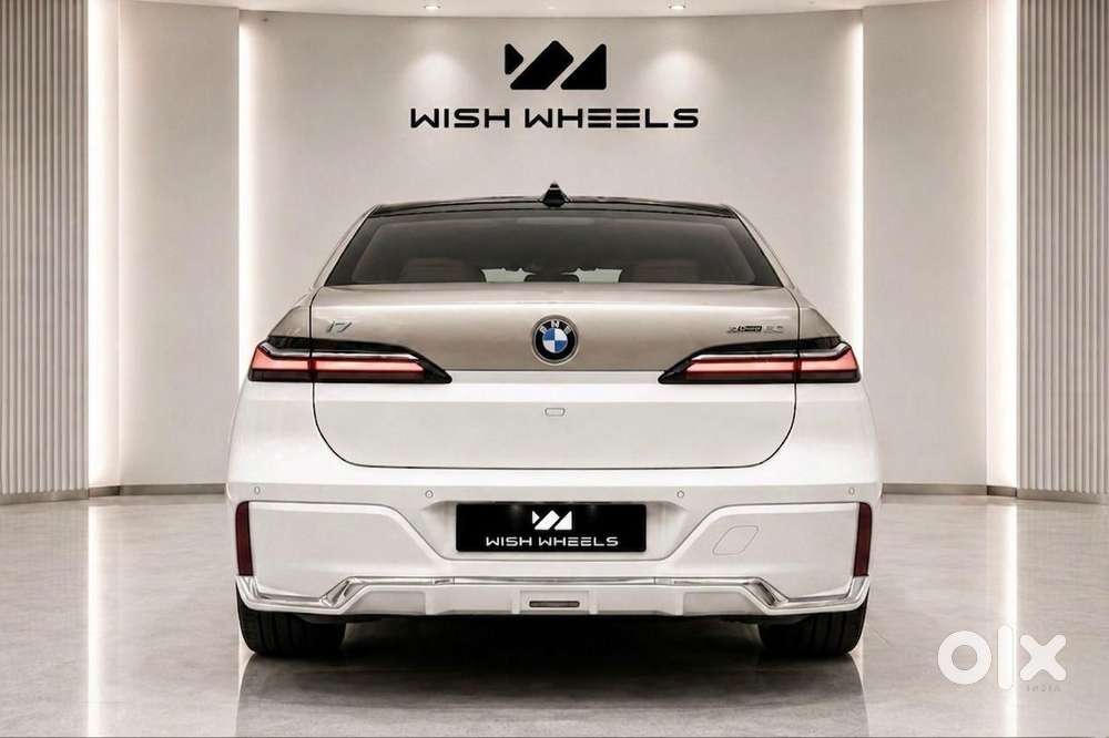 Bmw I7, 2025, Electric