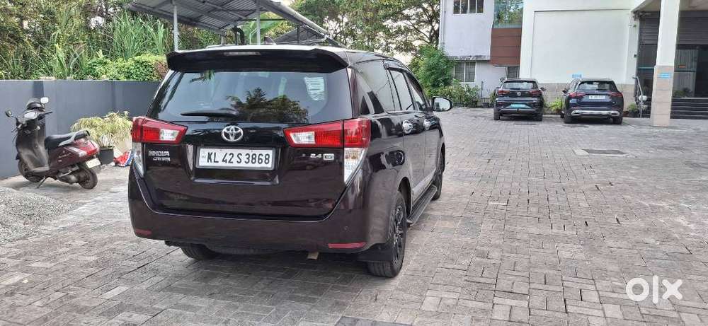 Toyota Innova Crysta