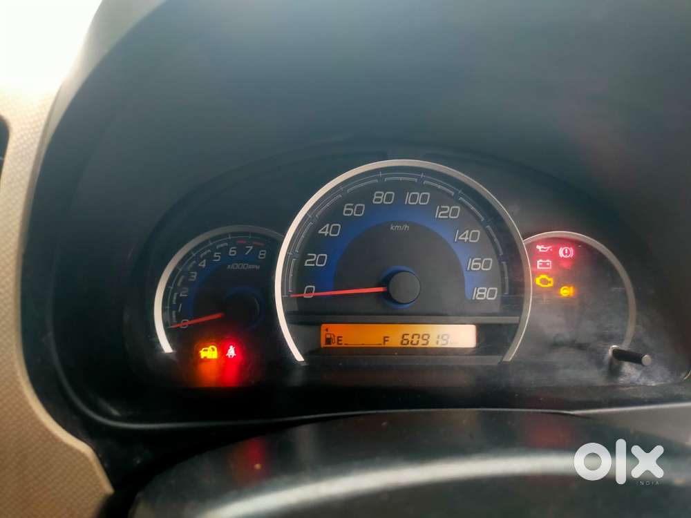 Maruti Suzuki Wagon R Vxi Optional, 2018, Petrol