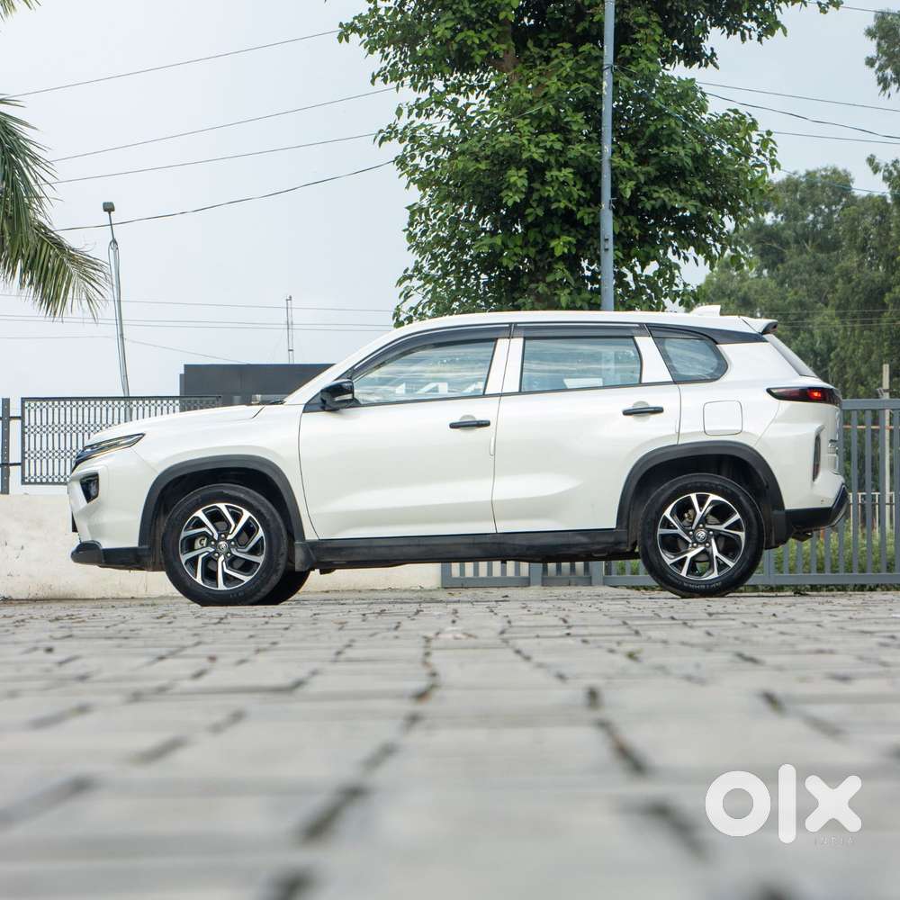 Toyota Urban Cruiser Hyryder 1.5 E Neo Drive, 2025, Petrol