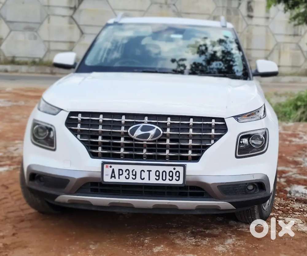 Hyundai Venue 2019 Diesel Well Maintained