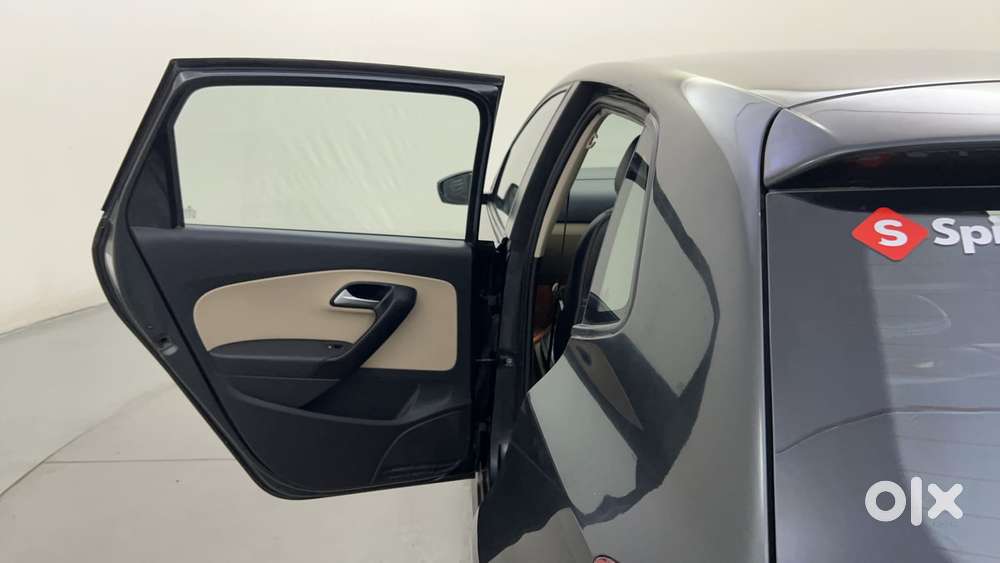 Volkswagen Polo 2009-2013 Petrol Highline 1.2l, 2016, Petrol