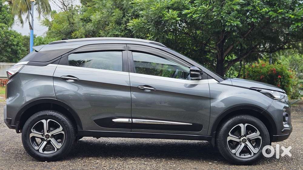 Tata Nexon Amt Xza Plus, 2021, Petrol