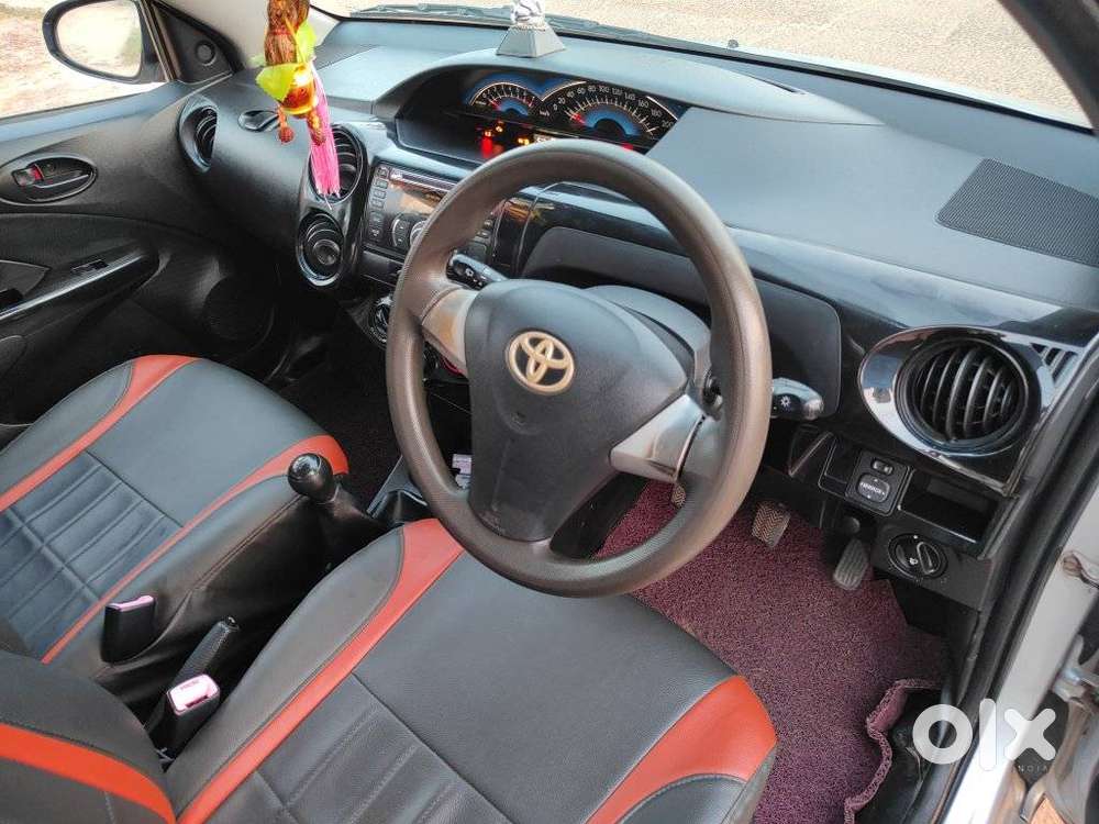 Toyota Etios Cross 1.2l G, 2015, Petrol
