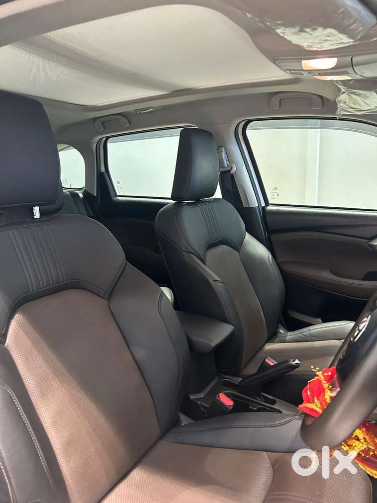 Toyota Urban Cruiser Hyryder V Hybrid Aero Edition, 2025, Petrol
