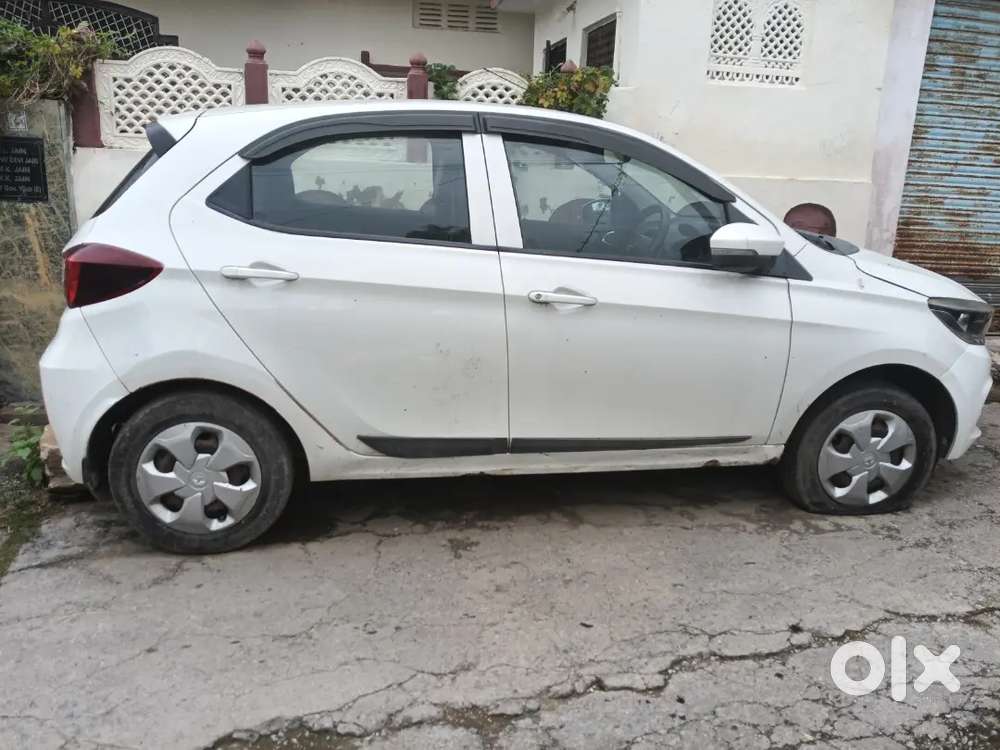 Tata Tiago 2020 Petrol Well Maintained