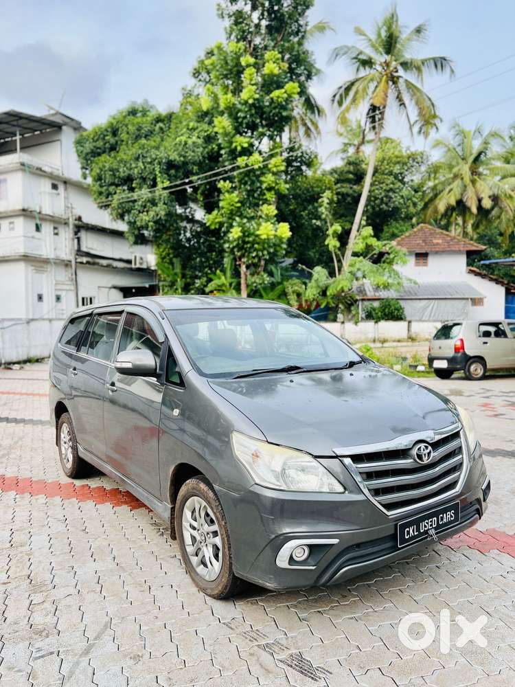 Toyota Innova 2.5 E Diesel Ps 7-seater, 2013, Diesel