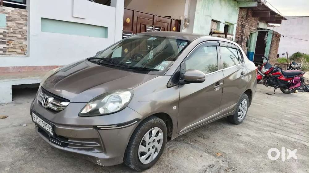 Honda Amaze 1.5 V 2015