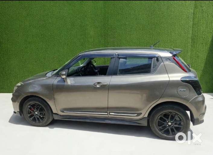 Maruti Suzuki Swift 1.3 Zxi, 2022, Petrol