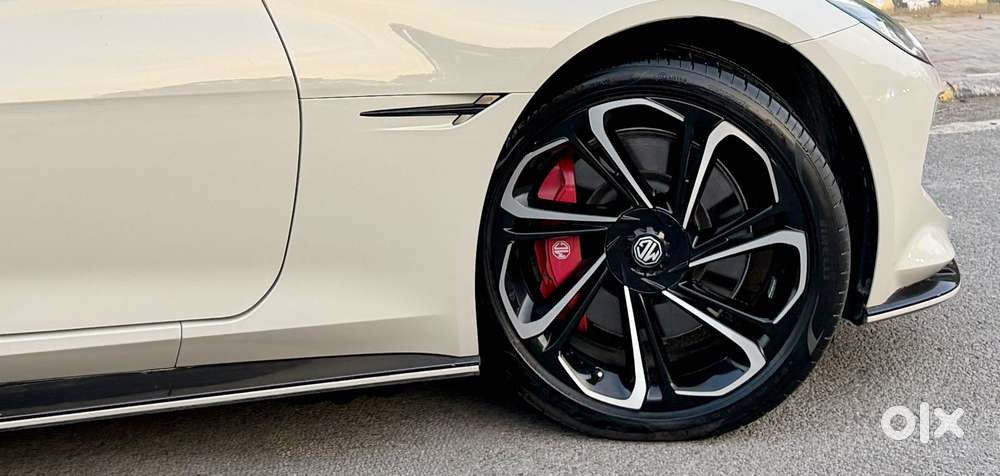 Mg Cyberstar Awd, 2025, Electric