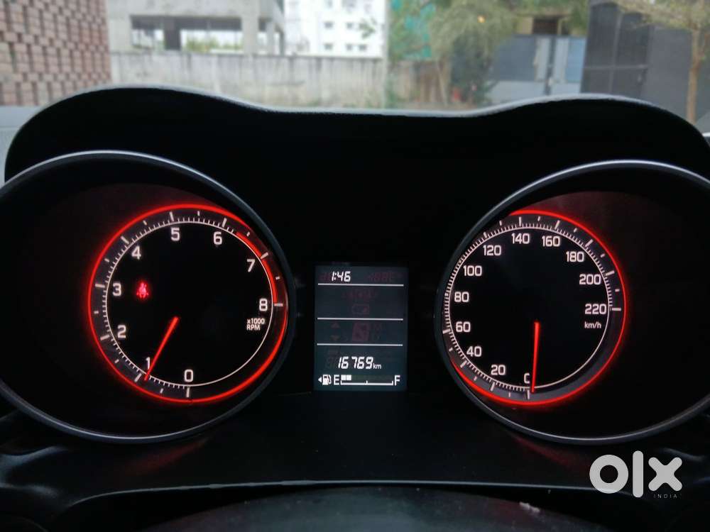 Maruti Suzuki Swift Vxi + Manual, 2018, Petrol