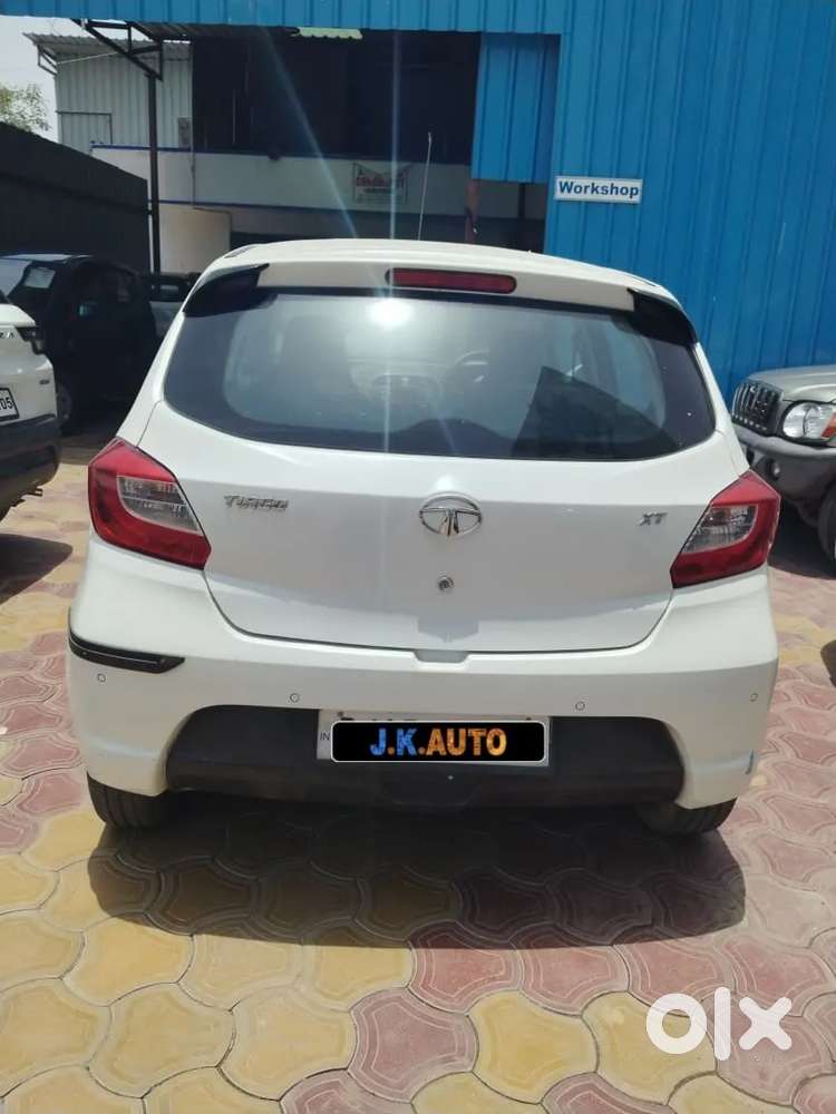 Tata Tiago 1.2 Revotron Xt, 2019, Petrol