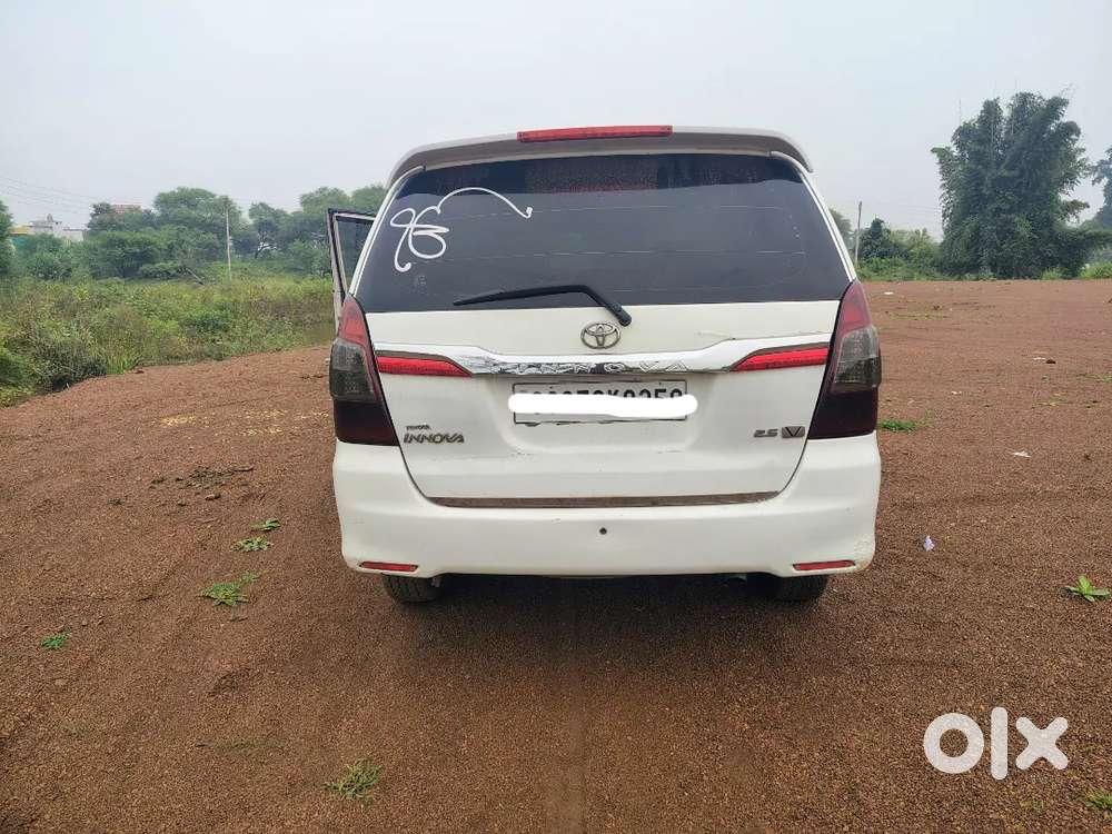 Toyota Innova 2.5 G 2013