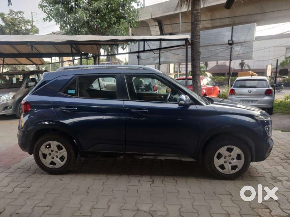 Hyundai Venue 1.2 S Plus, 2021, Petrol