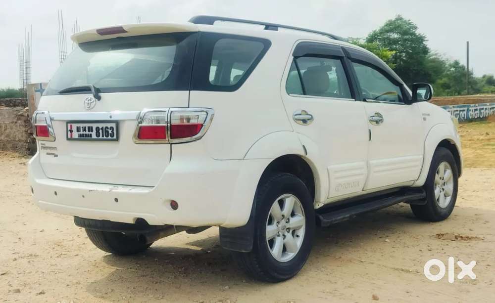 Maruti Suzuki Ertiga, 2023, Cng & Hybrids