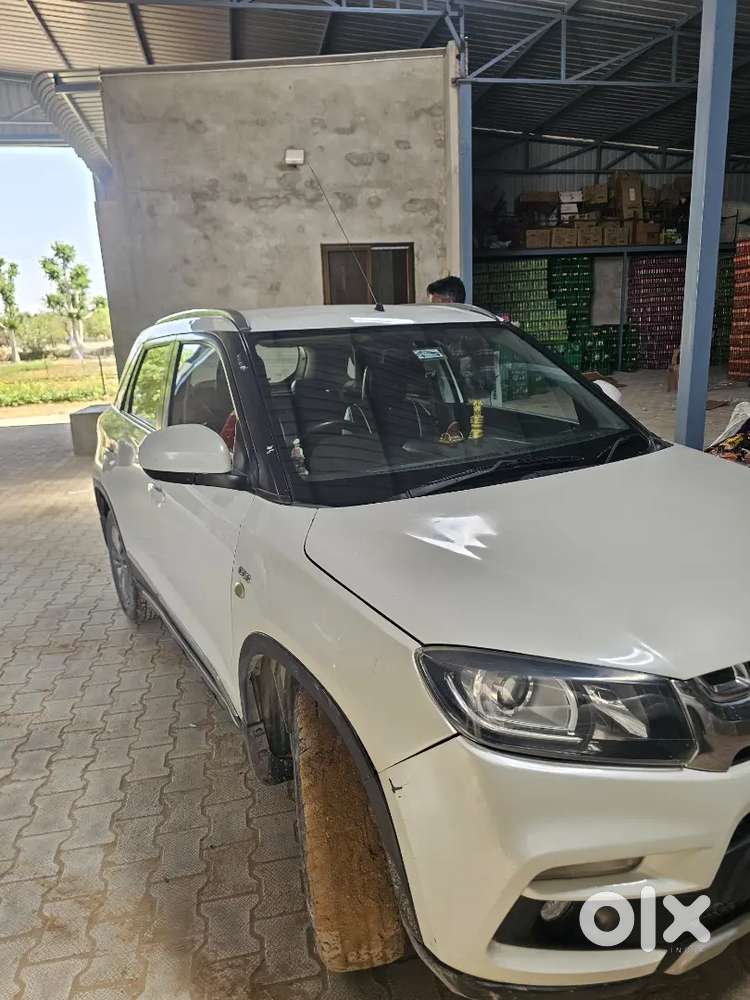 Maruti Suzuki Brezza 2016 Diesel Well Maintained