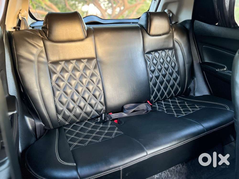 Maruti Suzuki Swift 1.2 Vxi (o), 2023, Petrol