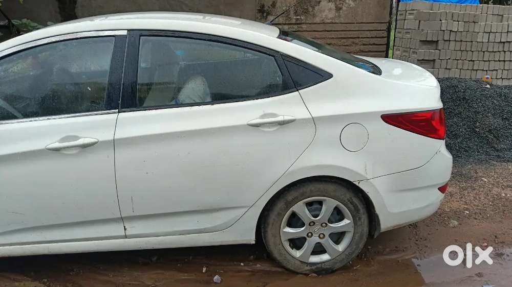 Hyundai Verna 2013 Diesel Manual