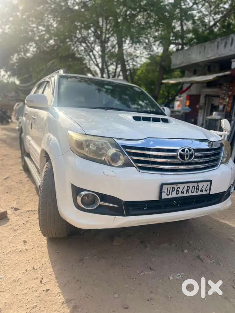 Toyota Fortuner Diesel 2012