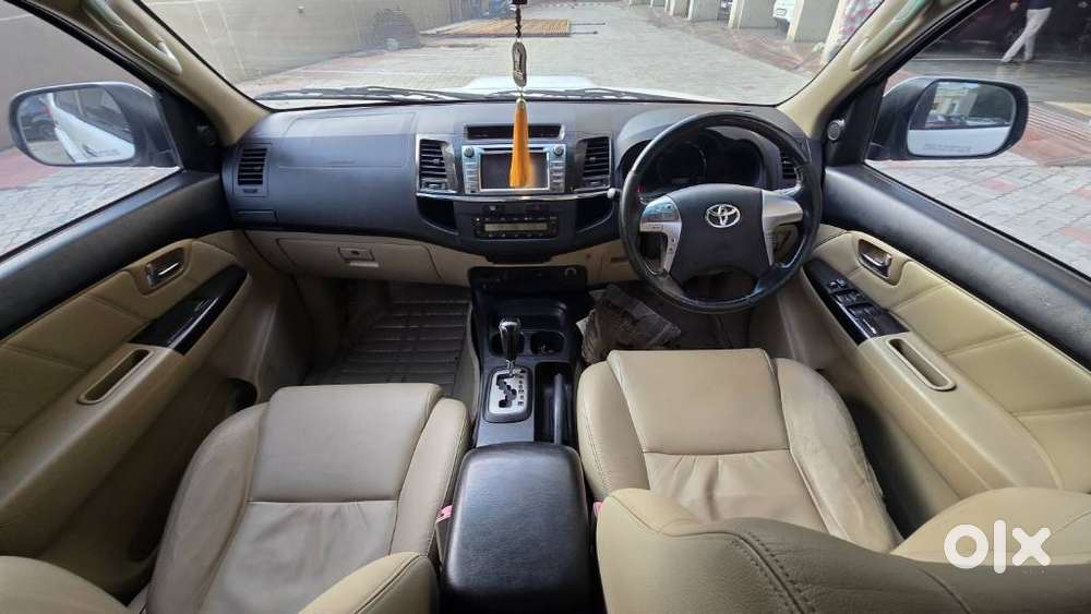 Toyota Fortuner 3.0 4x2 Automatic, 2014, Diesel
