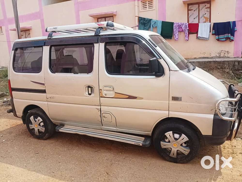 Maruti Suzuki Eeco 2017