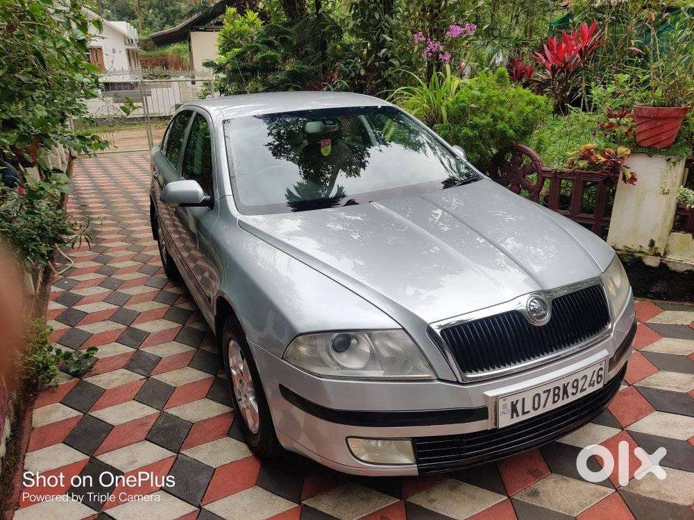 Skoda Laura 1.9 Tdi Mt Ambiente, 2009, Diesel