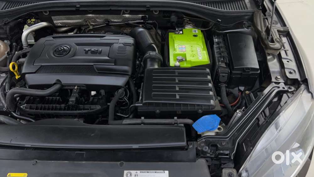 Skoda Superb [ ] 1.8 Style Tsi At, 2018, Petrol