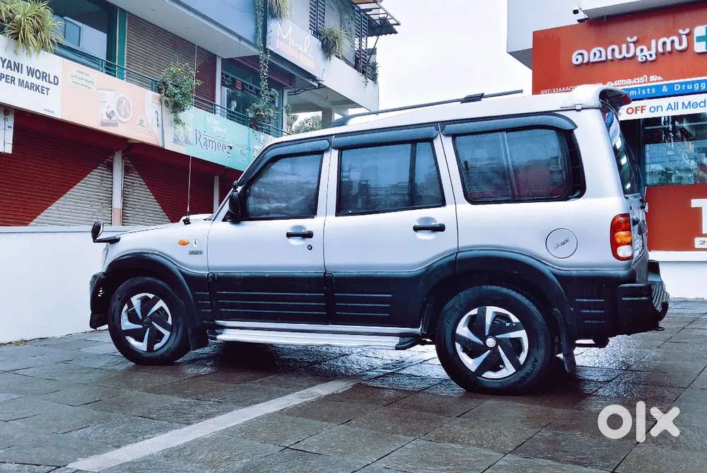 Mahindra Scorpio-n 2004 Diesel 100000 Km Driven